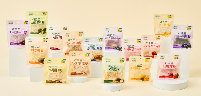 동원F&B 아르르, 다이소에서 반려견용 ‘밥·꾸 간식’ 16종 출시