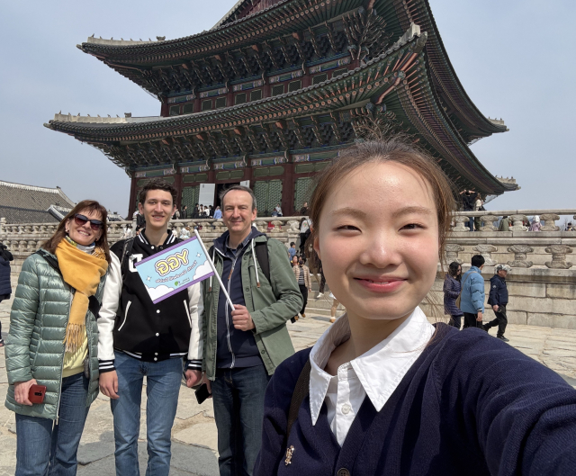 Korea’s College Volunteer Group YGG Opens Year-Round Applications for Free Seoul Interpretation Services for Foreign Visitors